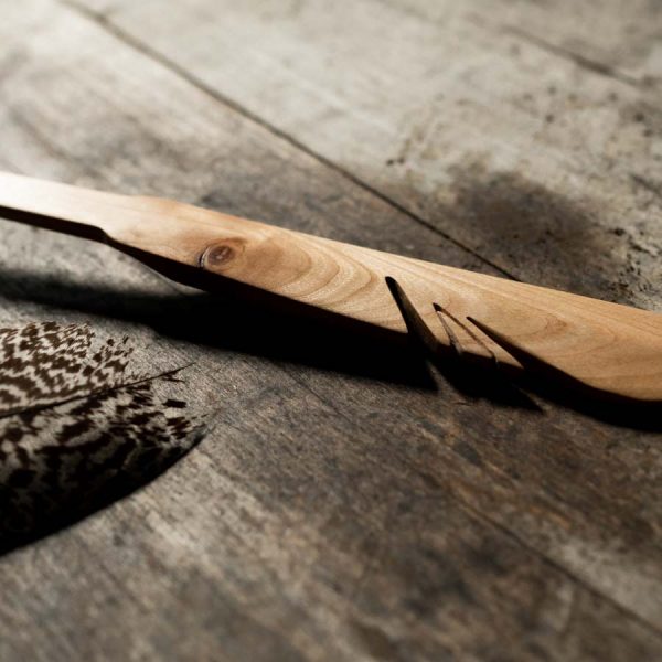 Cuillère artisanale en bois Arapaho de l'atelier WildSpoons fabrication française